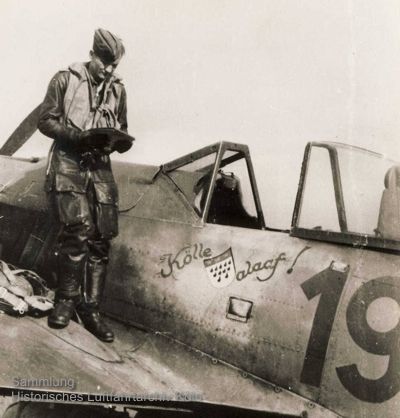 Die Fw 190 rote 19 mit dem Schriftzug "Klle Alaaf"