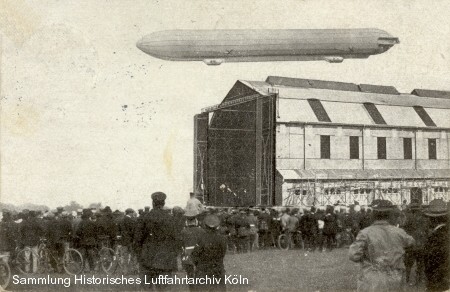 LZ II im Anflug auf die Luftschiffhalle Köln Bickendorf