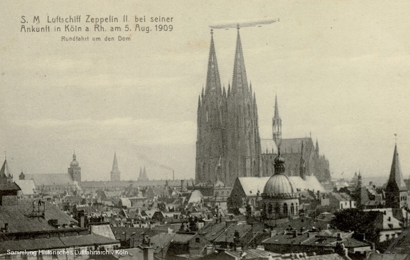 Zeppelin Z II am 05.08.1909 über dem Kölner Dom