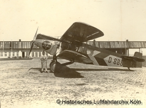 Flughafen Köln Butzweilerhof Albatros 72 der Berliner Zeitung