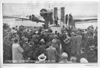 Taufe der Bayer-Ju auf dem Flugplatz Kln Butzweilerhof