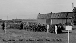 Vorführung der Wehrmacht auf dem Butzweilerhof