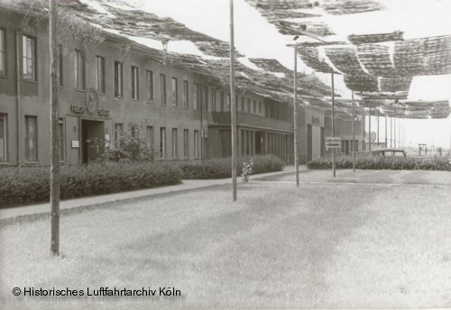 Tarnung der Gebäude des Butzweilerhof