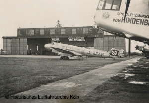 Ansteuerungsfeuer Flughafen Kln Butzweilerhof R-Halle