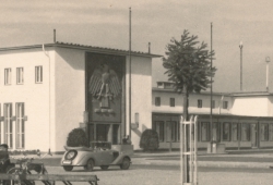 Empfangsgebäude Flughafen Köln Butzweilerhof