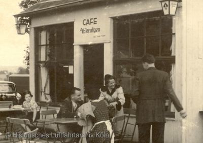 Hanna Reitch in Hangelar im Cafe Werntgen