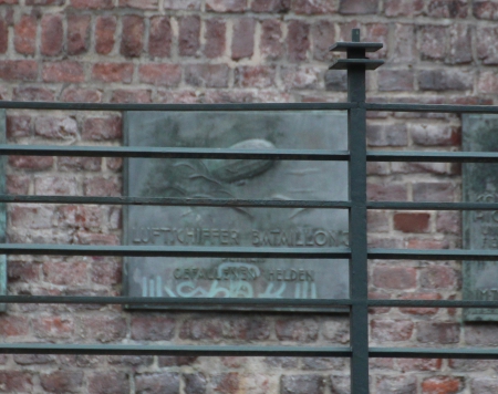 Gedenktafel für die Gefallenen der Kölner Luftschiffer