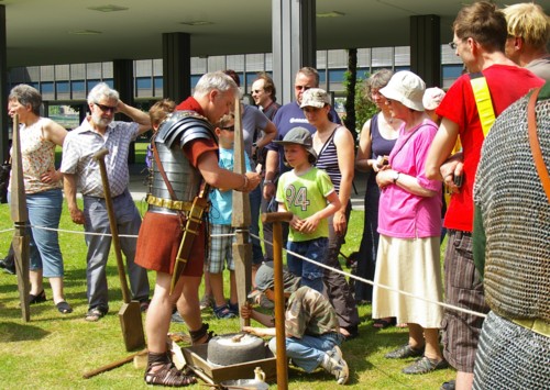 Infostand Fortis Colonia 2010 am Feldlager der 1. Rmercohorte