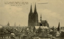 Wallpaper Luftschiff &uuml;ber K&ouml;ln